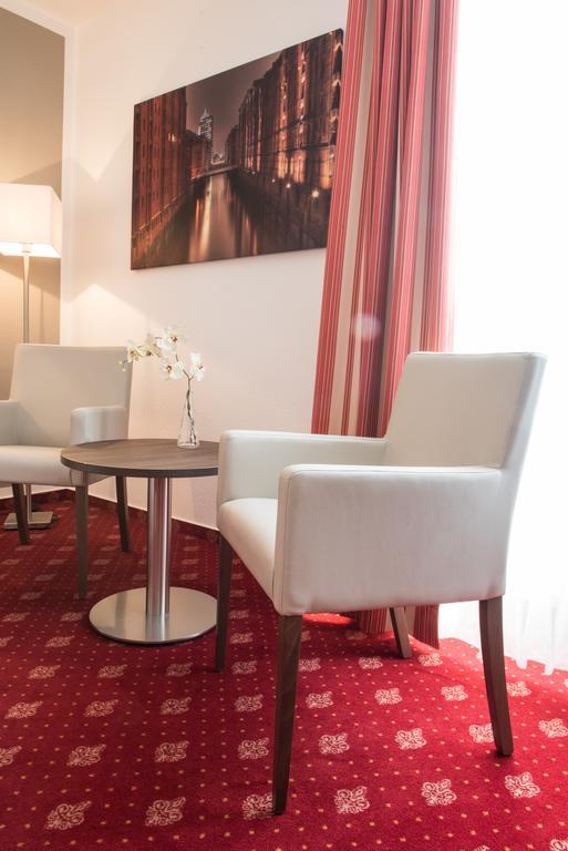 Hotel Novostar Gottinga Esterno foto