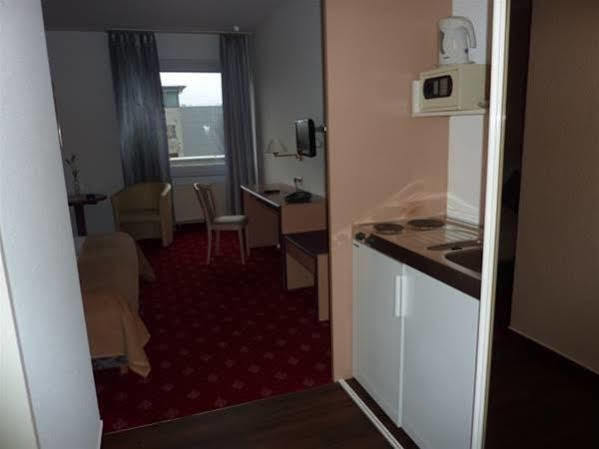 Hotel Novostar Gottinga Esterno foto