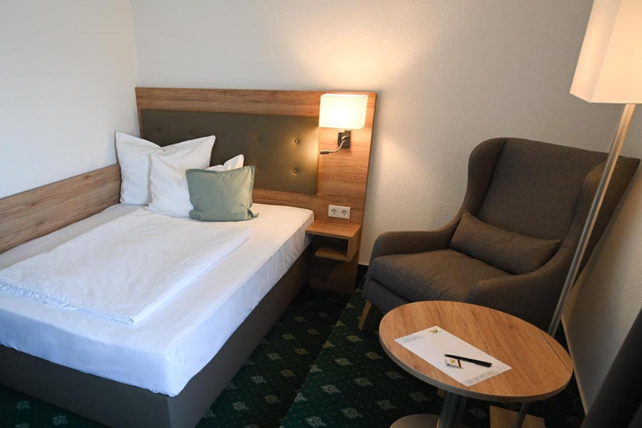 Hotel Novostar Gottinga Esterno foto